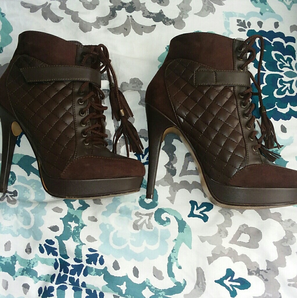Brown leather and suede booties sz 7